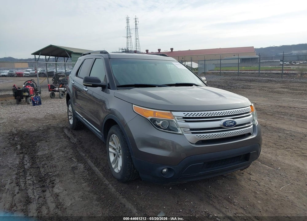 2011 FORD EXPLORER XLT VIN: 1FMHK8D82BGA10224
