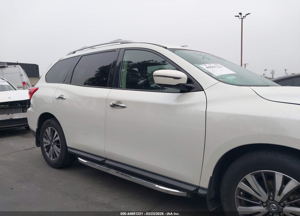 2019 NISSAN PATHFINDER SL VIN: 5N1DR2MN0KC584437