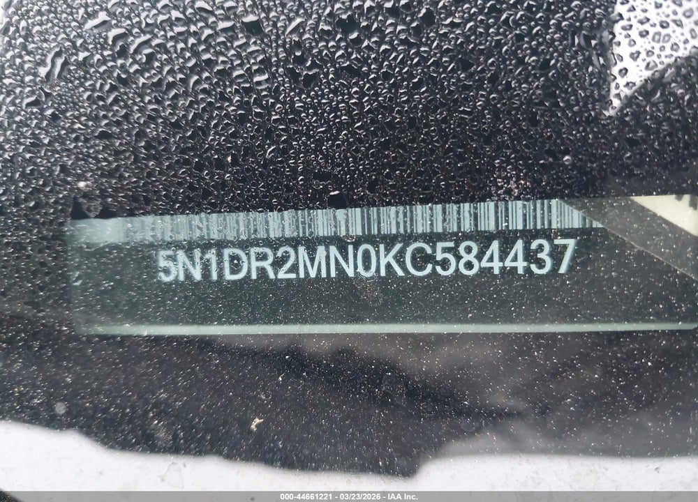 2019 NISSAN PATHFINDER SL VIN: 5N1DR2MN0KC584437