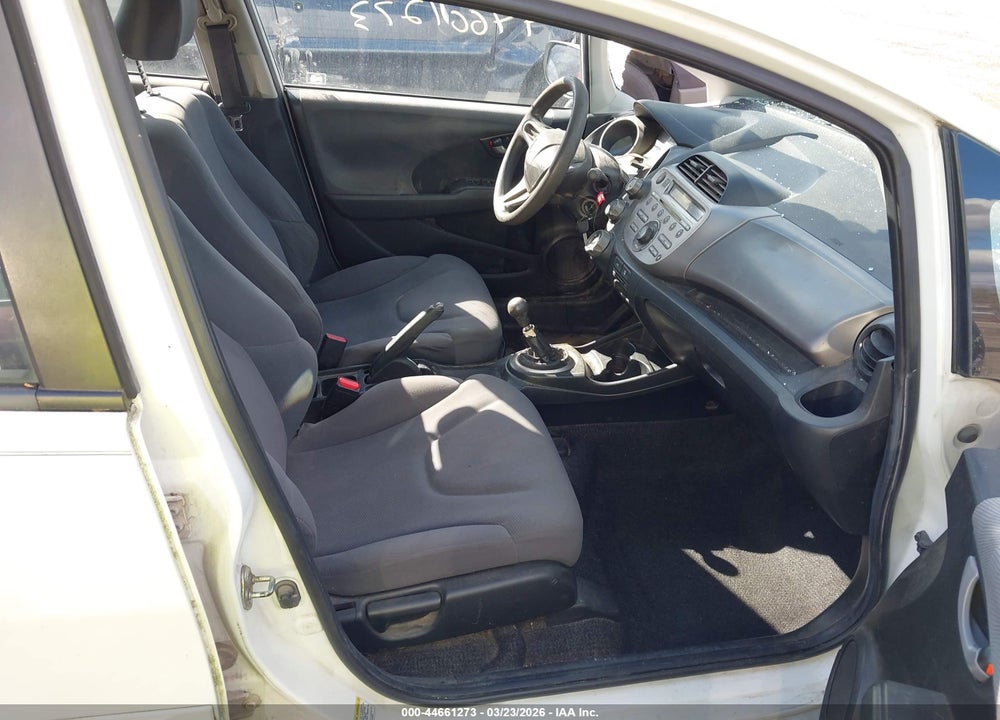 2009 HONDA FIT VIN: JHMGE87299S037277