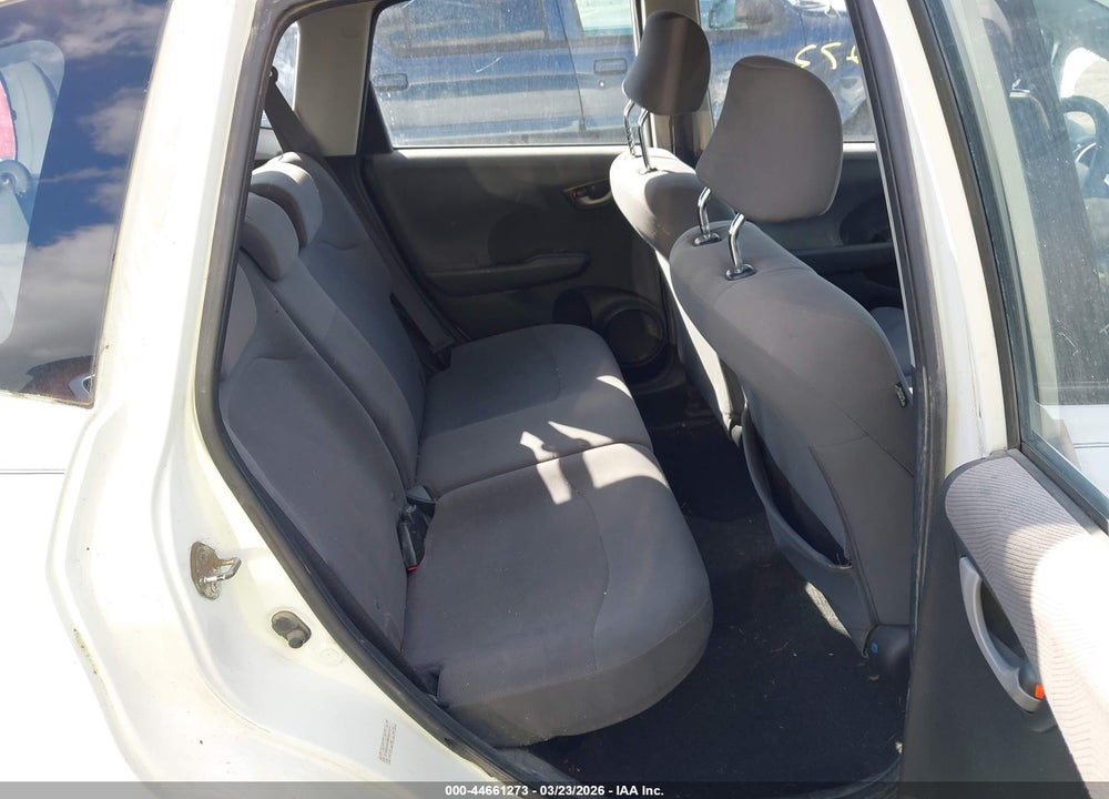2009 HONDA FIT VIN: JHMGE87299S037277