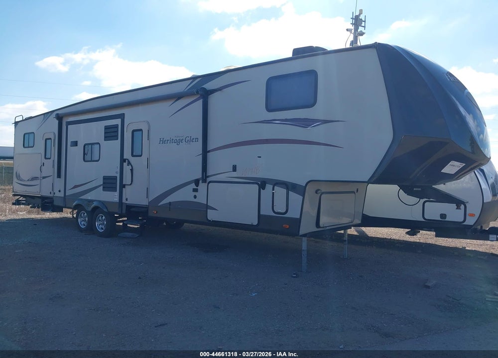 2015 FOREST RIVER WILDWOOD HERITAGE GL VIN: 4X4FWBN2XFU007256