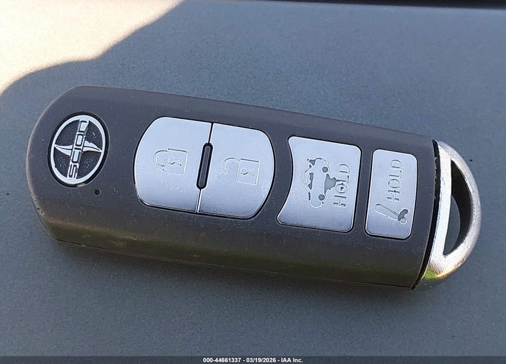 2016 SCION IA VIN: 3MYDLBZV0GY141977