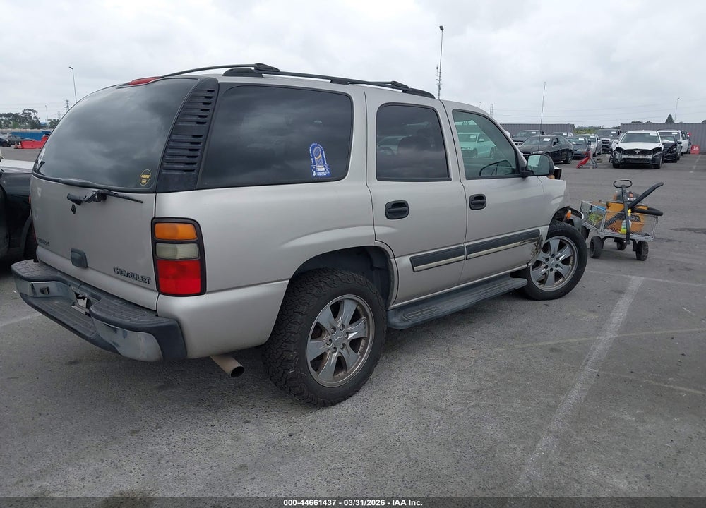 2005 CHEVROLET TAHOE LS VIN: 1GNEC13V05R174297