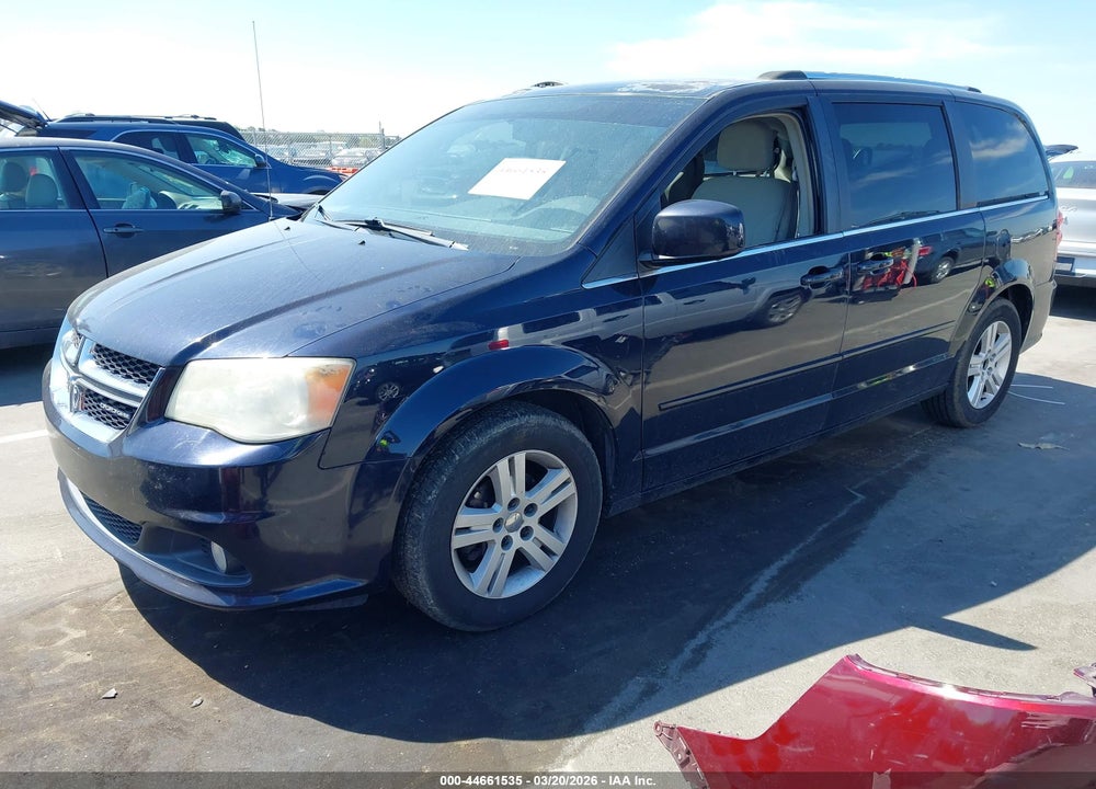 2011 DODGE GRAND CARAVAN CREW VIN: 2D4RN5DG8BR711812