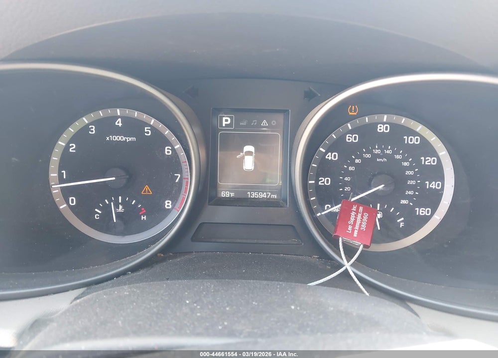 2018 HYUNDAI SANTA FE SE VIN: KM8SM4HF0JU275466