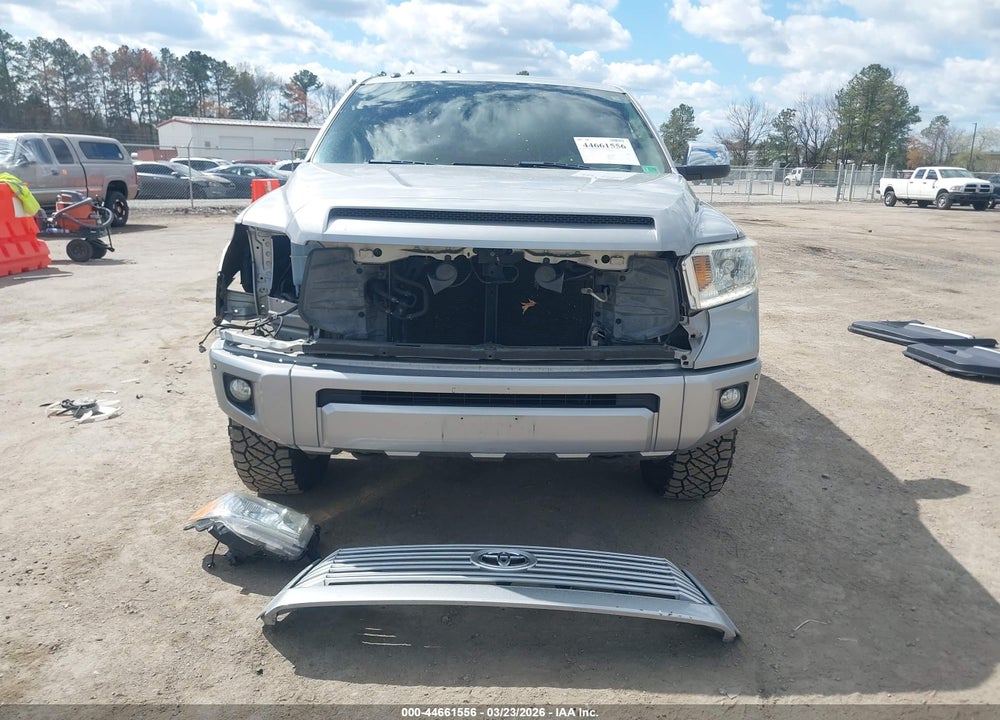 2016 TOYOTA TUNDRA PLATINUM 5.7L V8 VIN: 5TFAY5F13GX541121