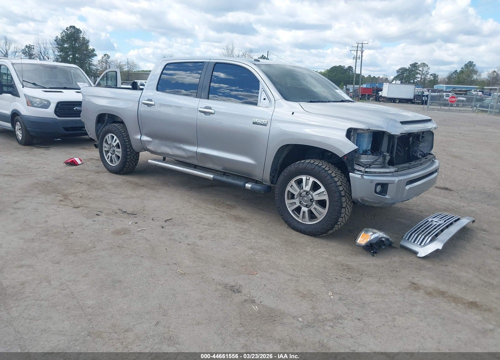 2016 TOYOTA TUNDRA PLATINUM 5.7L V8 VIN: 5TFAY5F13GX541121