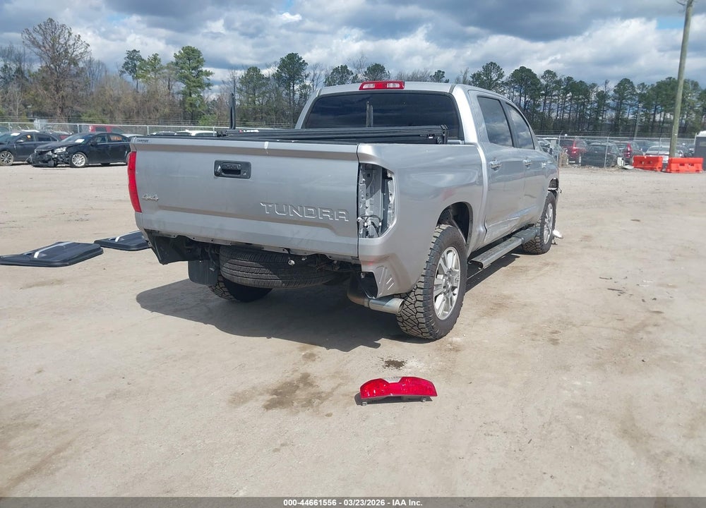 2016 TOYOTA TUNDRA PLATINUM 5.7L V8 VIN: 5TFAY5F13GX541121
