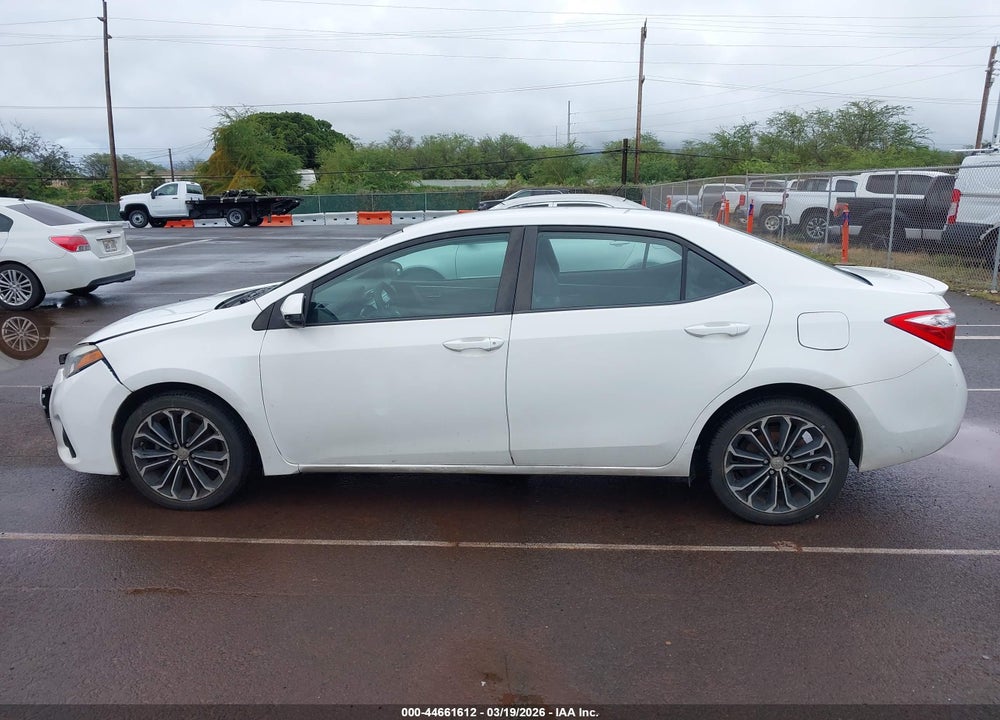 2015 TOYOTA COROLLA S/S PLUS/S PREMIUM VIN: 5YFBURHE5FP267876