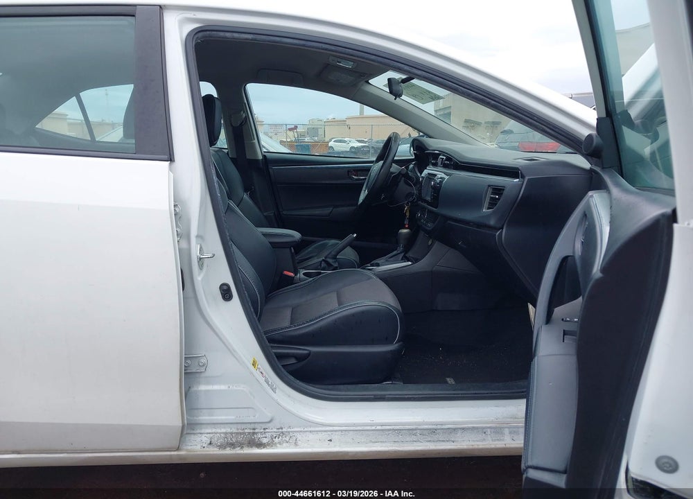 2015 TOYOTA COROLLA S/S PLUS/S PREMIUM VIN: 5YFBURHE5FP267876