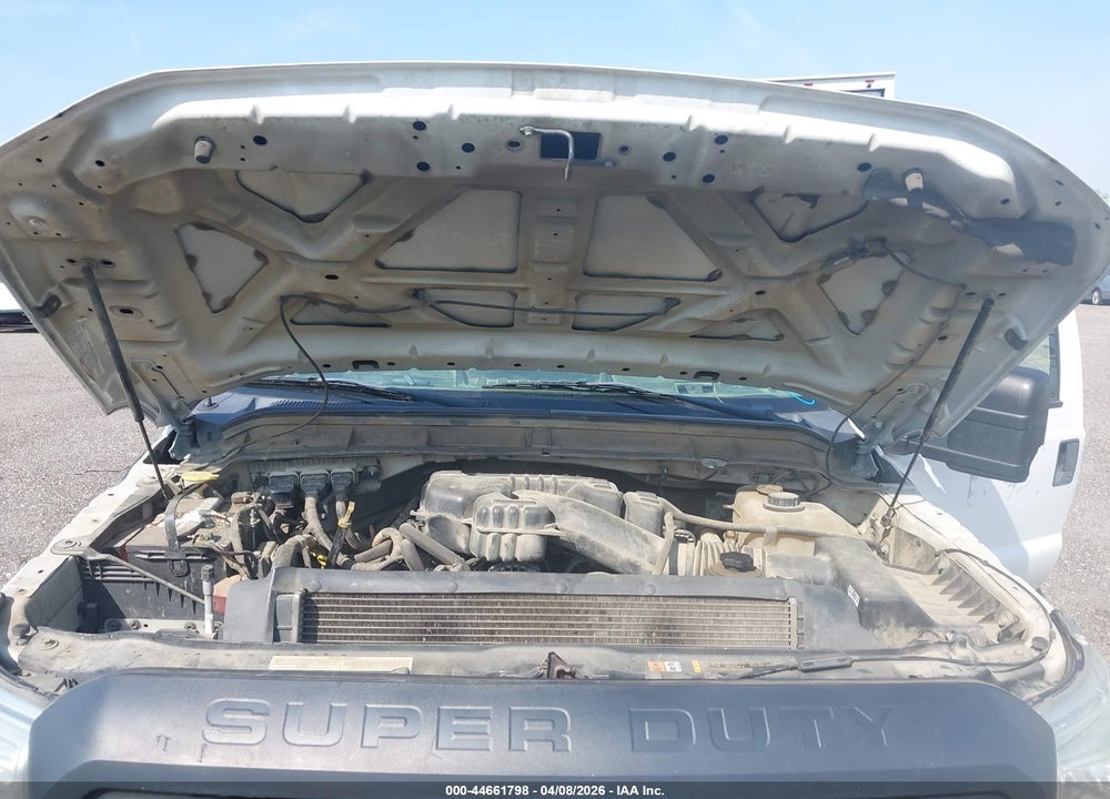 2015 FORD F-350 CHASSIS XL VIN: 1FDRF3G67FEA07598