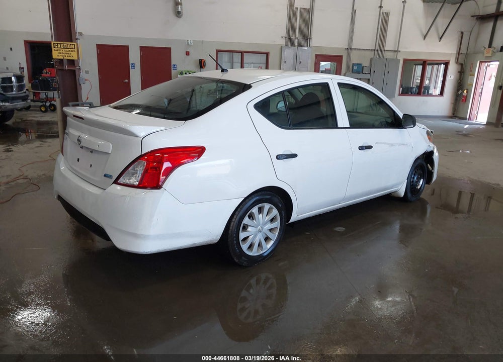 2015 NISSAN VERSA 1.6 S+ VIN: 3N1CN7AP7FL829584