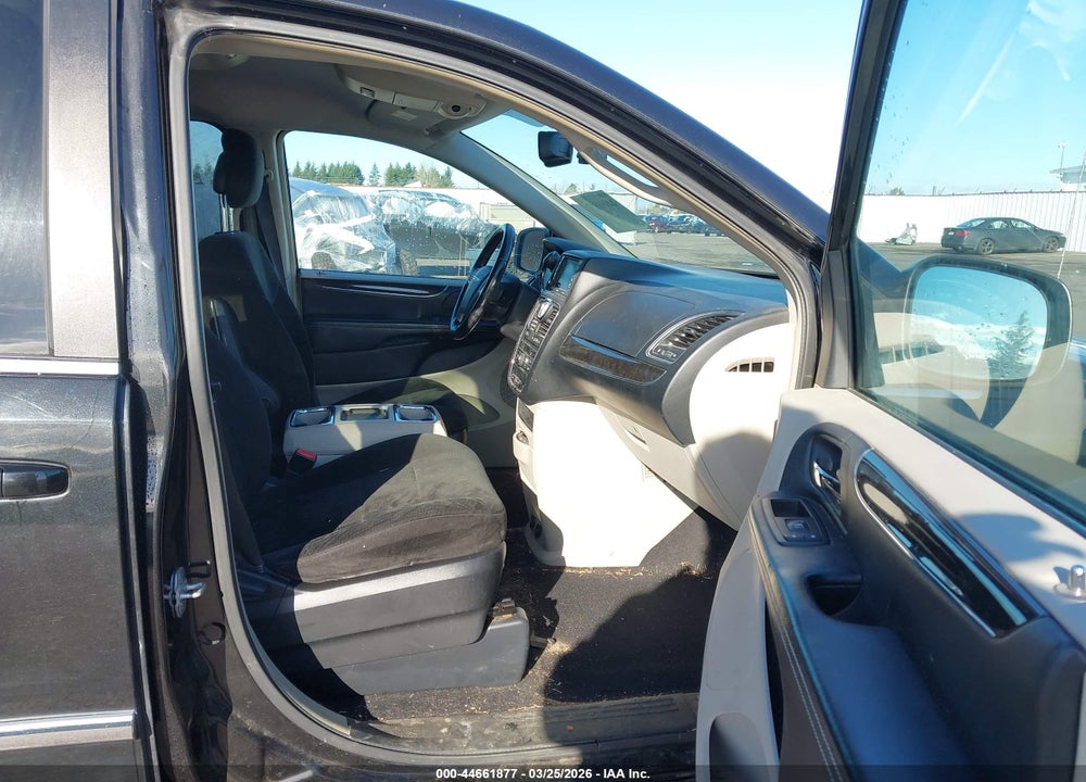 2012 CHRYSLER TOWN & COUNTRY TOURING VIN: 2C4RC1BG3CR158549