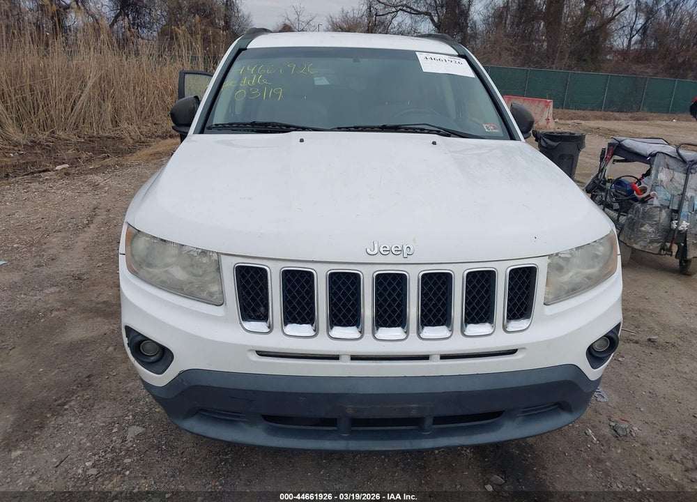2011 JEEP COMPASS VIN: 1J4NT1FB4BD139288