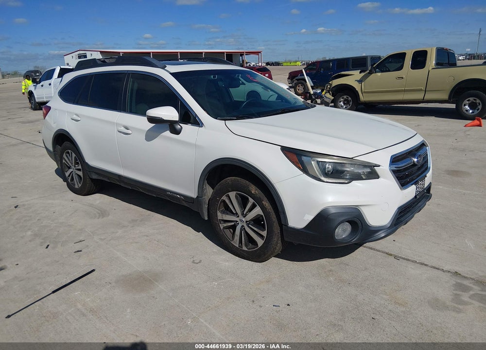 2018 SUBARU OUTBACK 2.5I LIMITED VIN: 4S4BSANC6J3361532