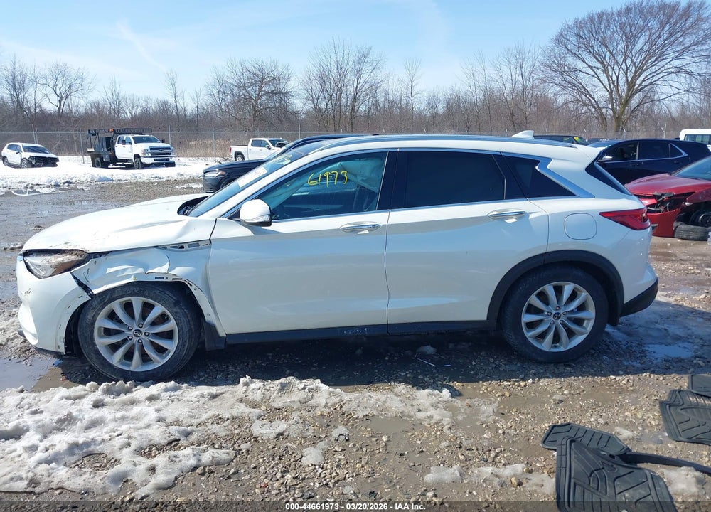 2019 INFINITI QX50 LUXE VIN: 3PCAJ5M31KF108022