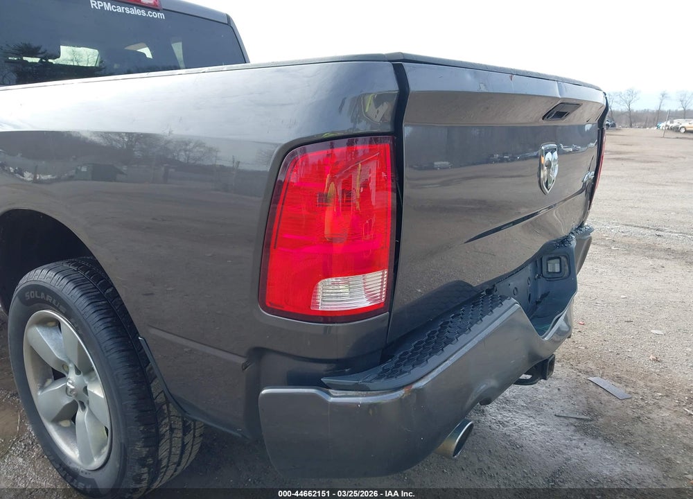 2015 RAM 1500 EXPRESS VIN: 1C6RR7FT1FS781364