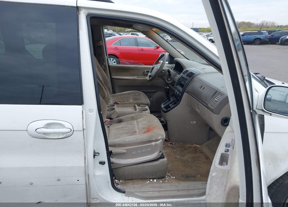 2005 KIA SEDONA EX/LX VIN: KNDUP131156616950
