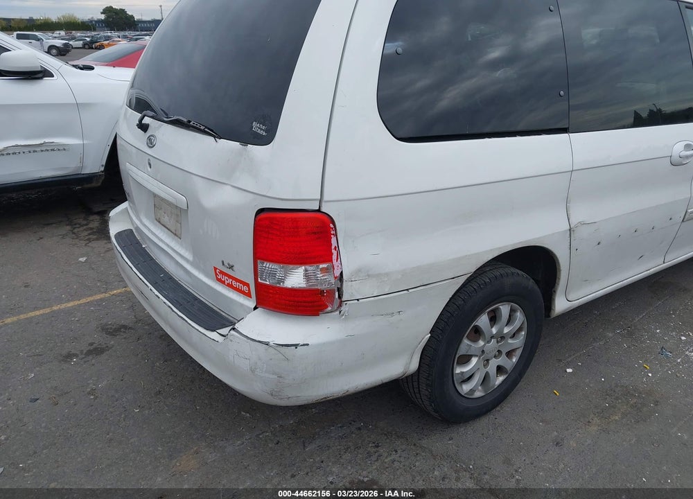 2005 KIA SEDONA EX/LX VIN: KNDUP131156616950