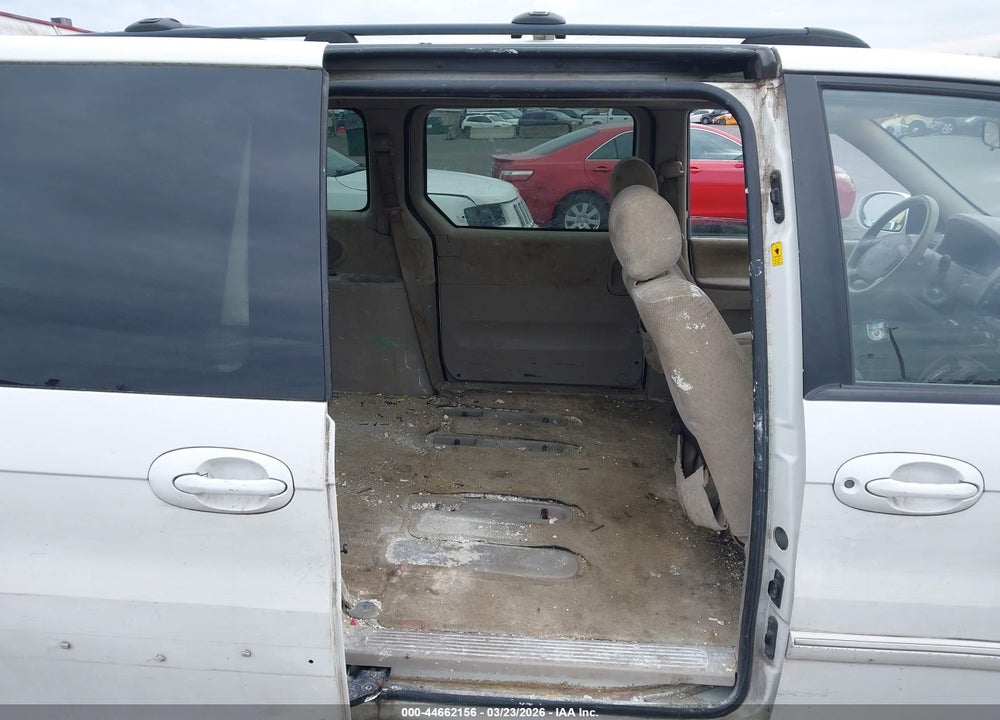 2005 KIA SEDONA EX/LX VIN: KNDUP131156616950