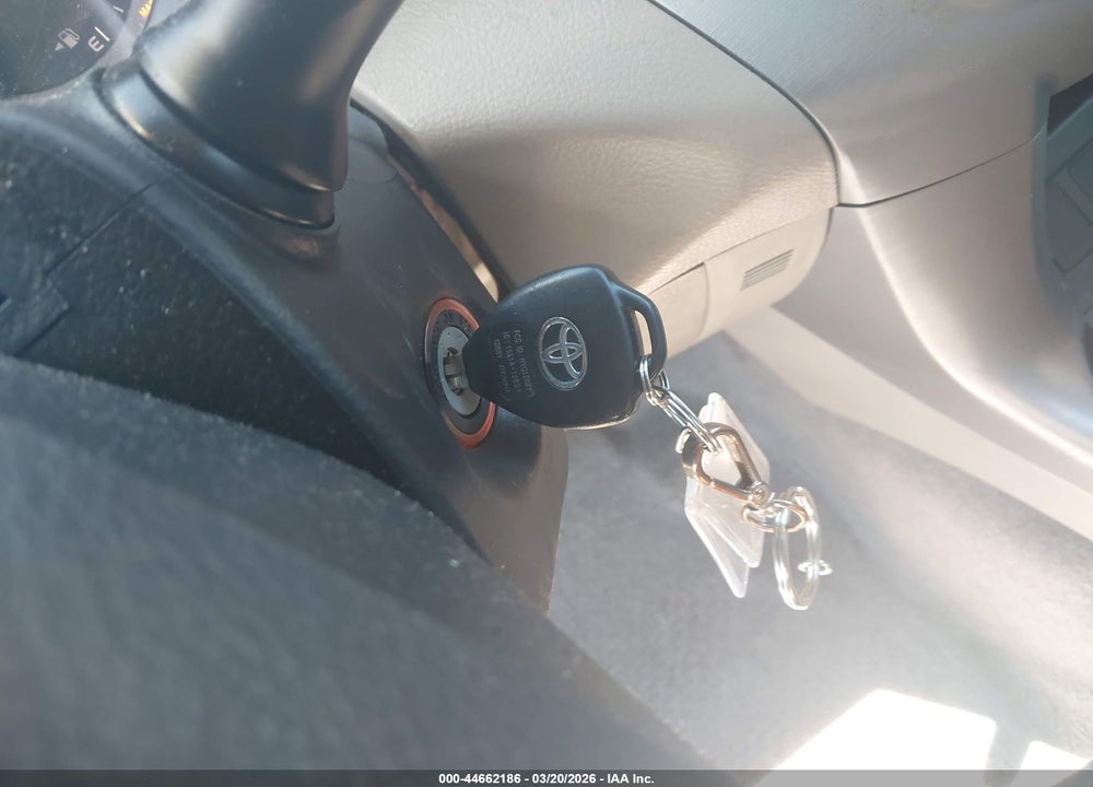 2008 TOYOTA RAV4 VIN: JTMZD33V786080894