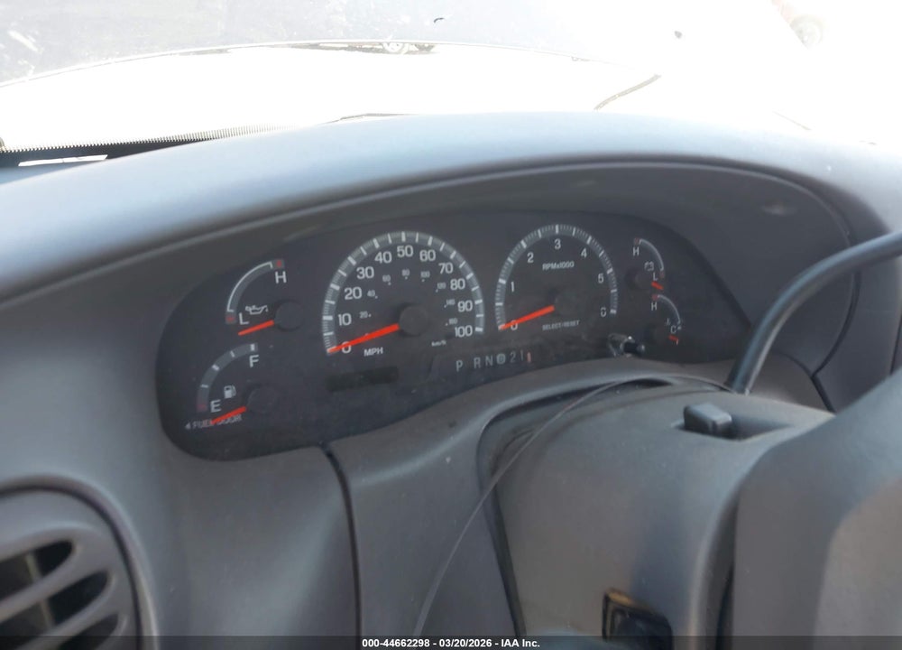 2004 FORD F-150 HERITAGE XL/XLT VIN: 2FTRX18WX4CA19266
