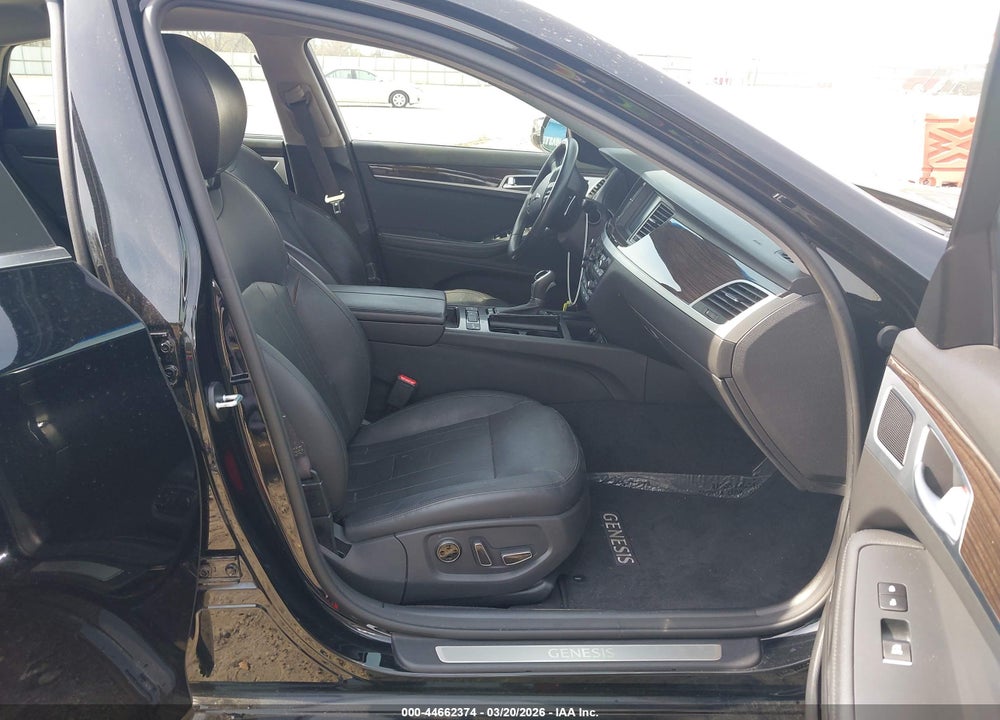 2017 GENESIS G80 3.8 VIN: KMHGN4JE2HU198565