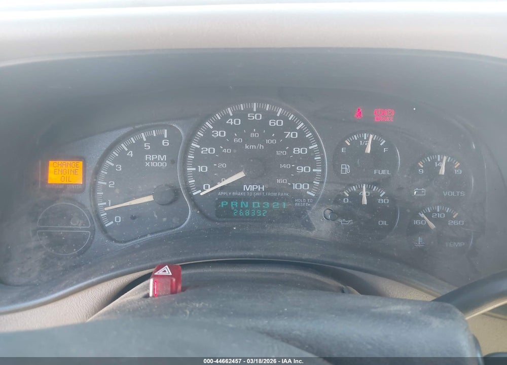 2002 CHEVROLET SUBURBAN 1500 LT VIN: 1GNFK16T82J196690