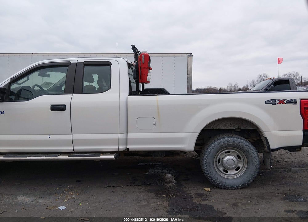 2019 FORD F-250 XL VIN: 1FT7X2B64KEC61595