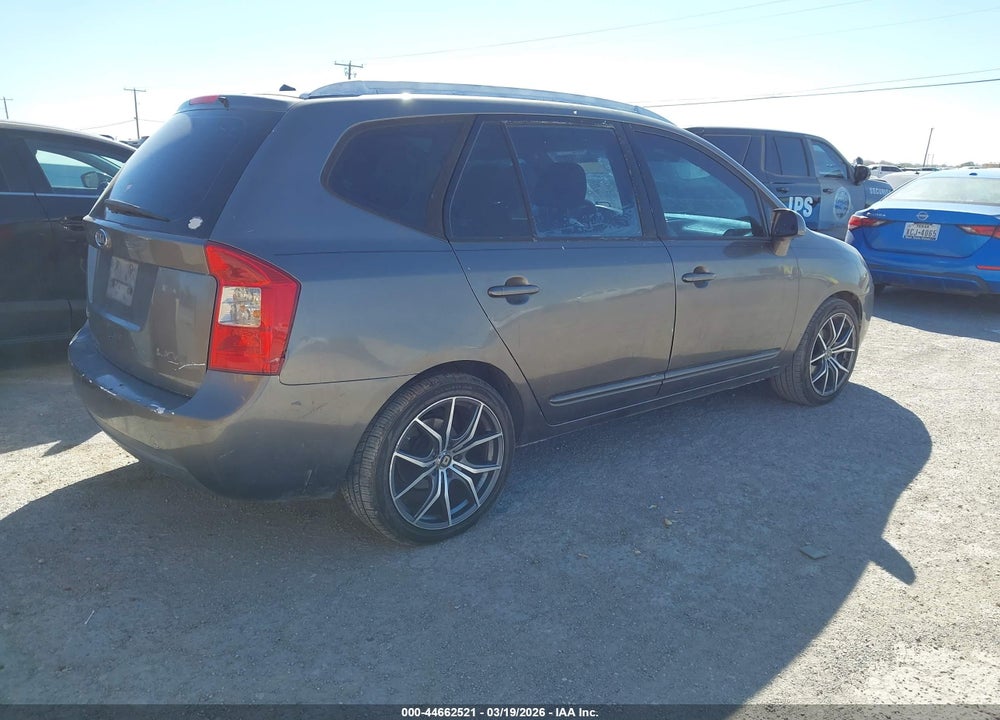 2008 KIA RONDO LX V6 VIN: KNAFG526887125574