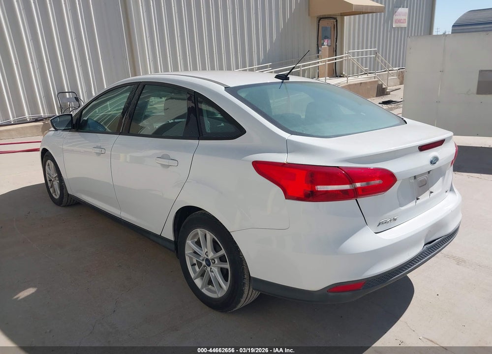 2018 FORD FOCUS SE VIN: 1FADP3F26JL328858