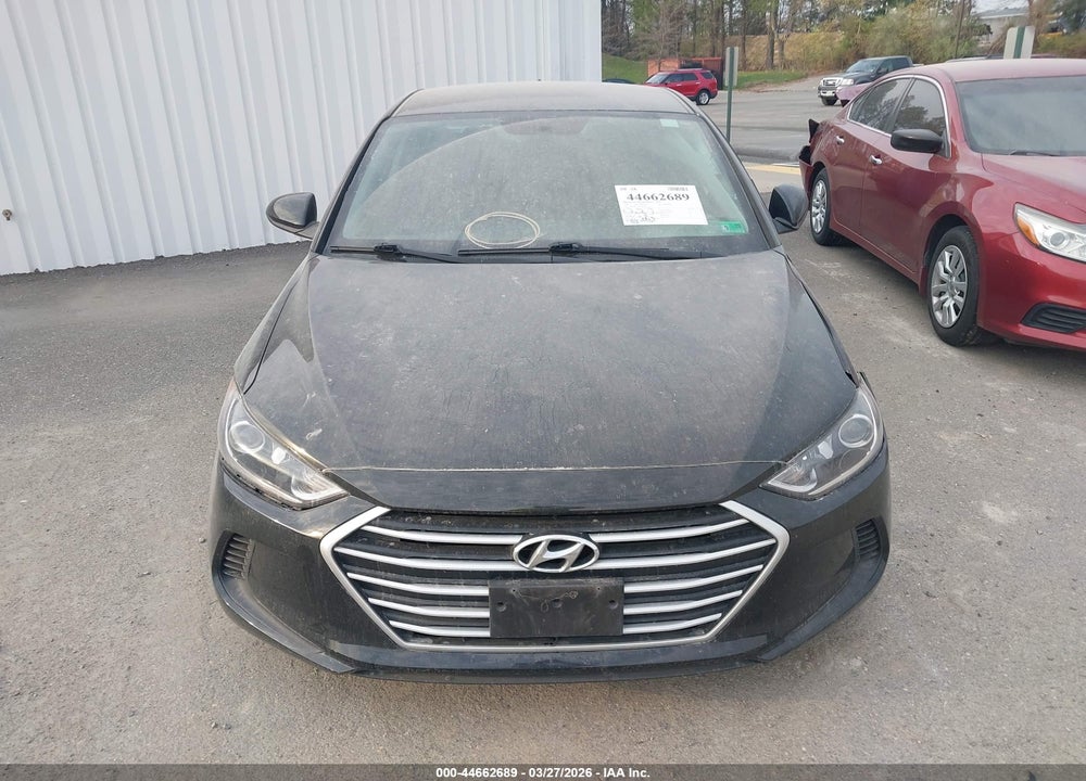 2018 HYUNDAI ELANTRA SEL VIN: 5NPD84LF5JH281198