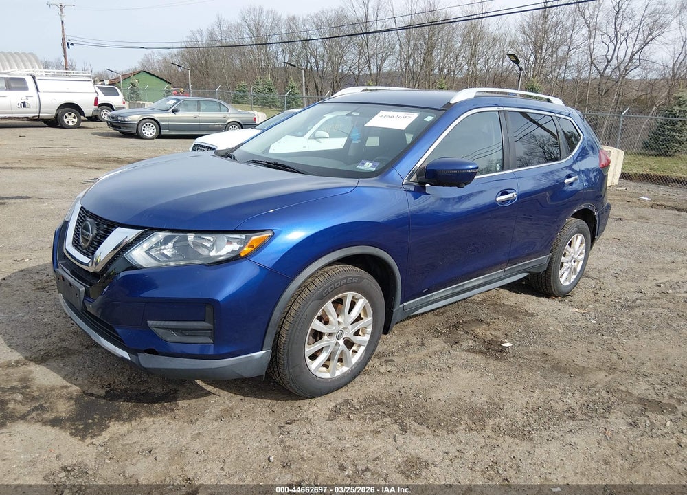 2018 NISSAN ROGUE SV VIN: 5N1AT2MV8JC852380