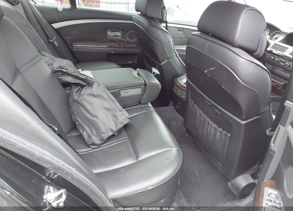 2008 BMW 750I VIN: WBAHL83588DT14089