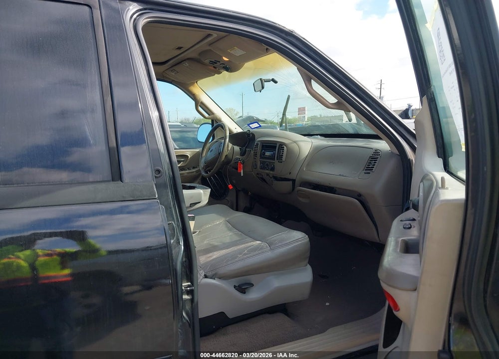2001 FORD F-150 KING RANCH EDITION/LARIAT/XLT VIN: 1FTRW08L91KE23301