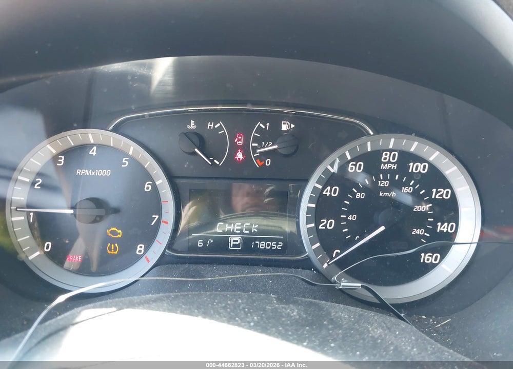 2013 NISSAN SENTRA SR VIN: 3N1AB7AP0DL666242