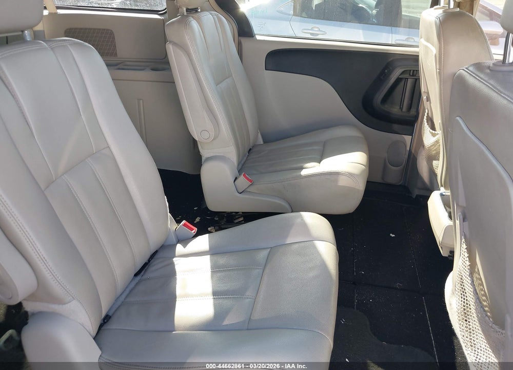 2013 CHRYSLER TOWN & COUNTRY TOURING VIN: 2C4RC1BG7DR576761