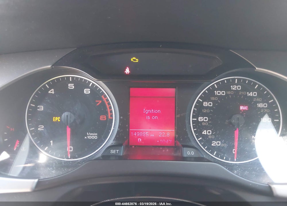 2011 AUDI A4 2.0T PREMIUM VIN: WAUAFAFL5BN046789