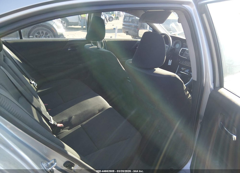 2017 HONDA ACCORD LX VIN: 1HGCR2F37HA307527