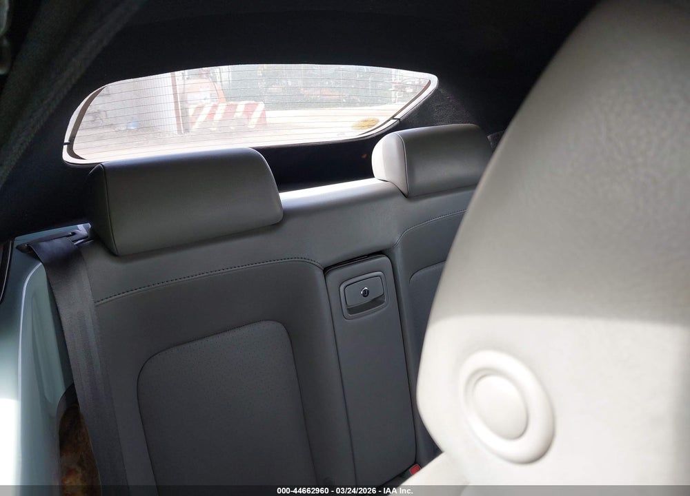 2005 VOLKSWAGEN NEW BEETLE GLS VIN: 3VWCM31Y05M361835