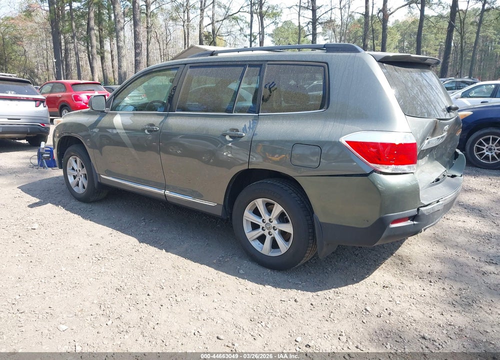 2011 TOYOTA HIGHLANDER BASE V6 VIN: 5TDZK3EH1BS046499