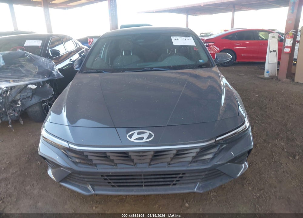2024 HYUNDAI ELANTRA SEL VIN: KMHLM4DG8RU684099