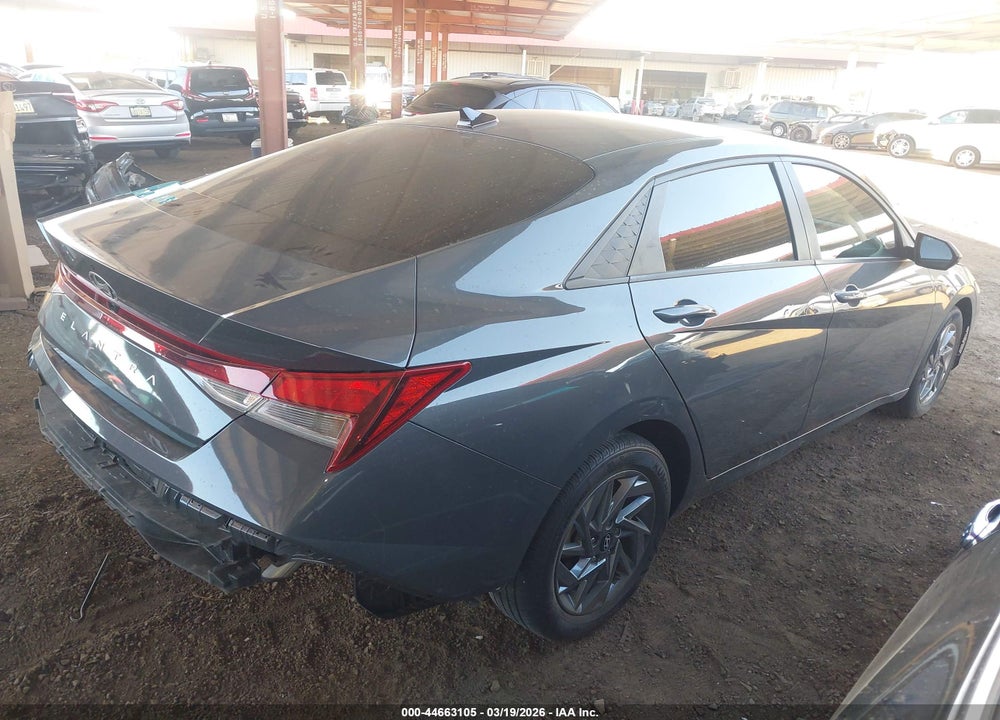 2024 HYUNDAI ELANTRA SEL VIN: KMHLM4DG8RU684099
