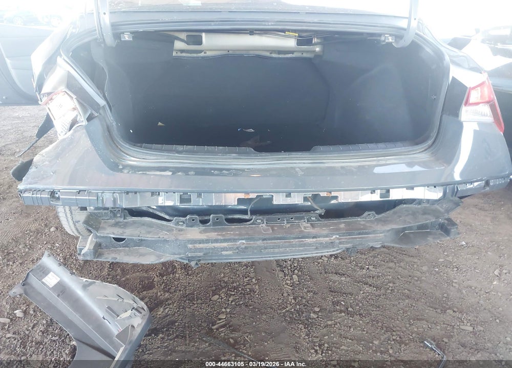 2024 HYUNDAI ELANTRA SEL VIN: KMHLM4DG8RU684099