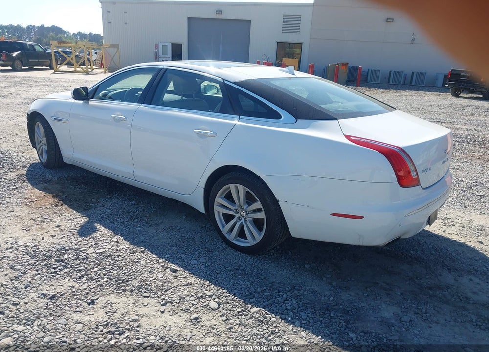 2013 JAGUAR XJ XJL PORTFOLIO VIN: SAJWA2GB3DLV52852