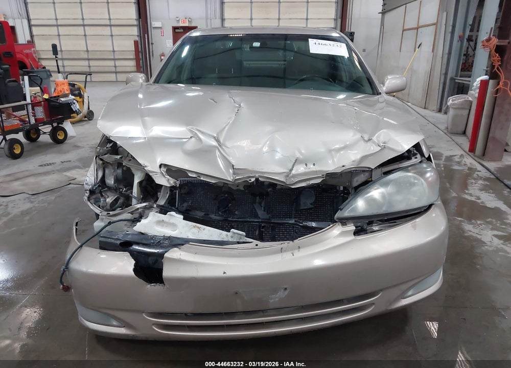 2003 TOYOTA CAMRY SE V6 VIN: 4T1BF32K63U563456