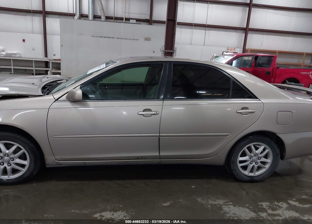 2003 TOYOTA CAMRY SE V6 VIN: 4T1BF32K63U563456