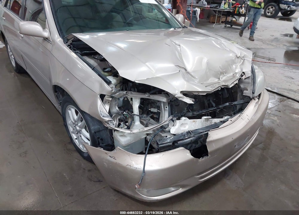 2003 TOYOTA CAMRY SE V6 VIN: 4T1BF32K63U563456