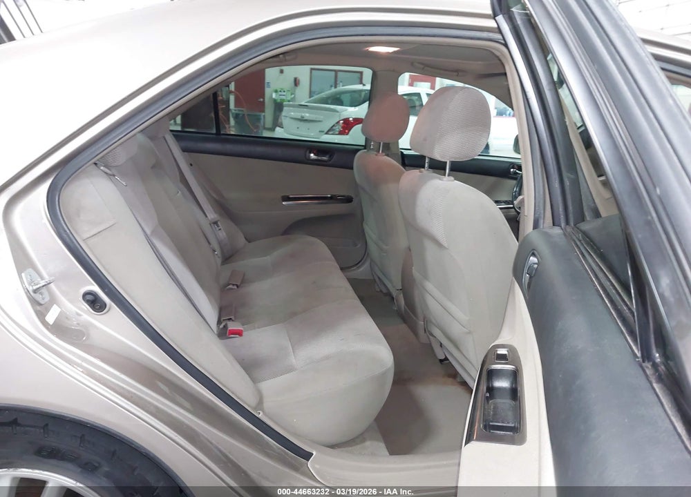 2003 TOYOTA CAMRY SE V6 VIN: 4T1BF32K63U563456